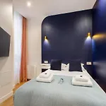 Beautiful Apartment - 4Br 10P - Rue Des Martyrs