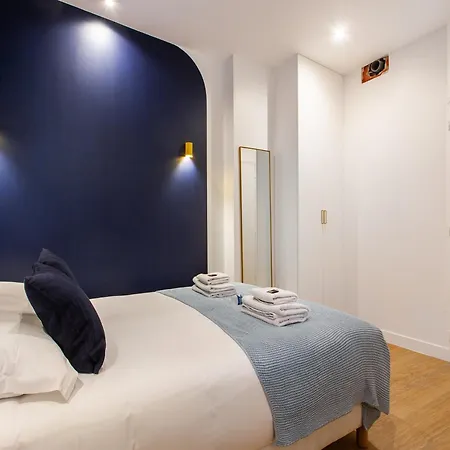 Beautiful - 4br 10p - Rue Des Martyrs Appartamento *