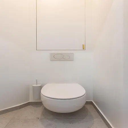 Beautiful - 4br 10p - Rue Des Martyrs